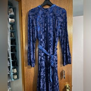 Maison Tara Blue burnout velvet dress NWT